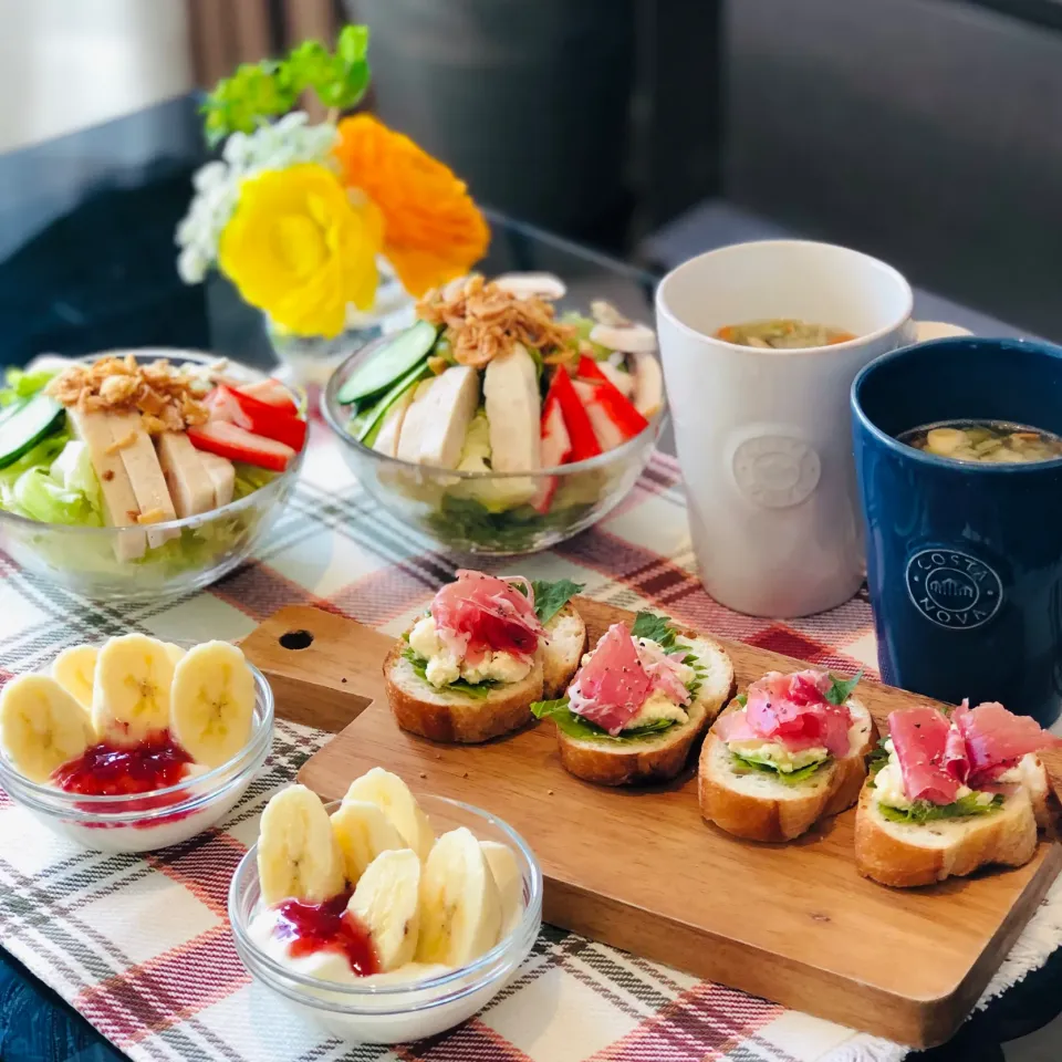 平日の昼からワインが飲みたくなってしまうテレワーク飯|Rayさん