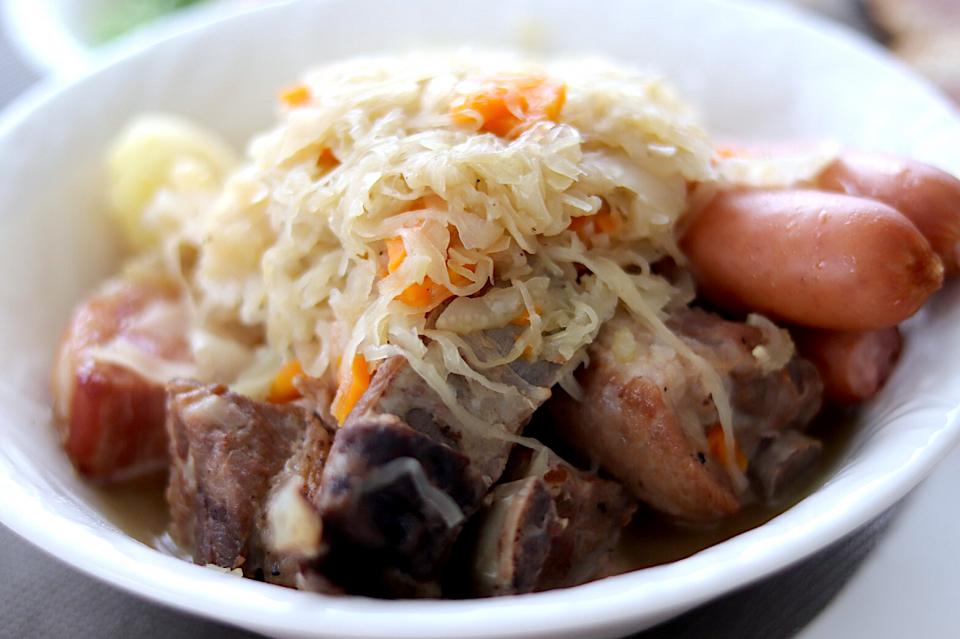 🇫🇷シュークルート・ガルニ〜🇩🇪ザワークラウトと豚肉の煮込み