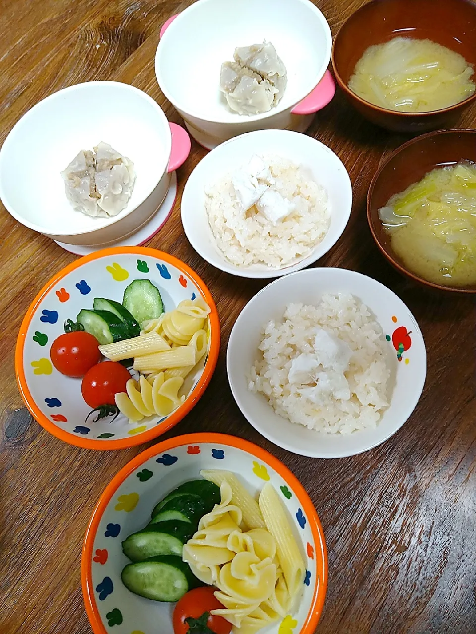 鯛めし、シュウマイ、サラダ、お味噌汁|yuseiさん