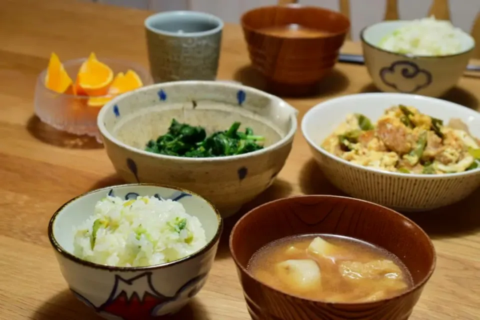 アボカドとしらすの炊き込みご飯|うにんぱすさん