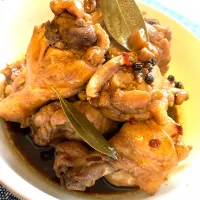 Snapdishの料理写真:Chicken adobo|Leslie Shikeさん