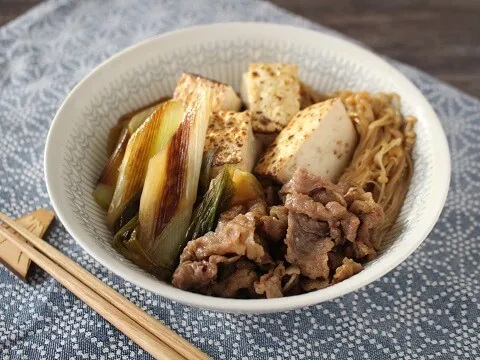 焦がしねぎの肉豆腐|ヤマサ醤油公式アカウントさん