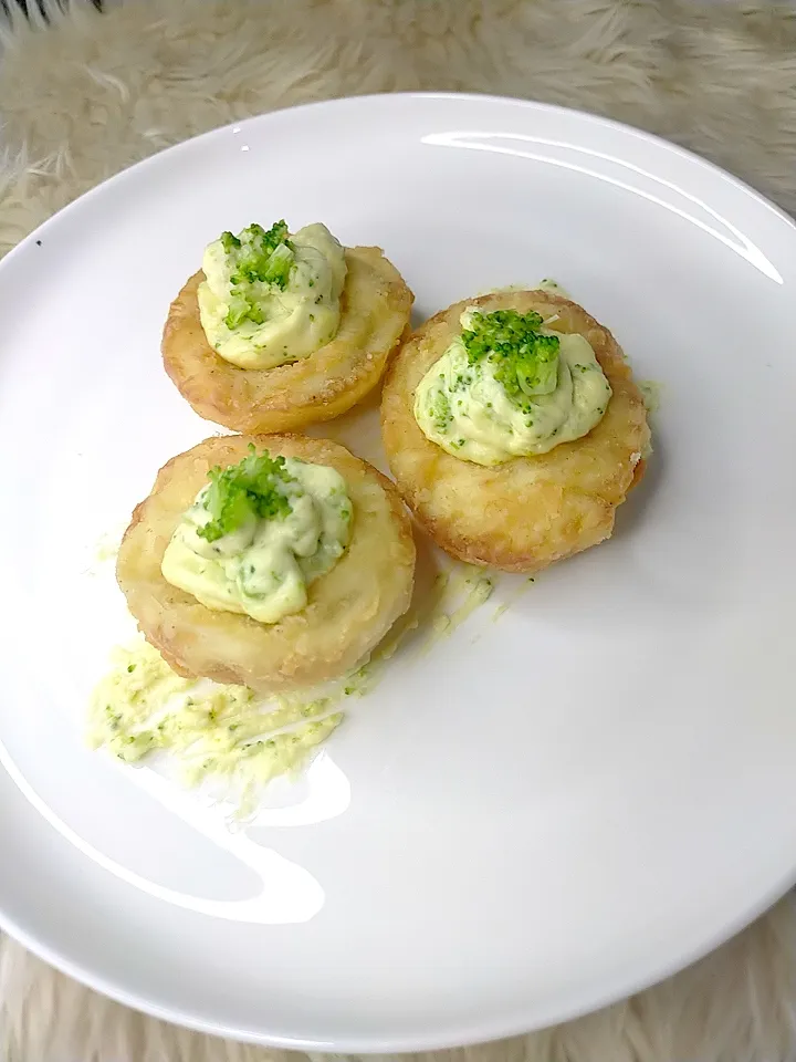 Brocolli deviled fried eggs|Ela Fujikawaさん