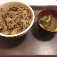 すき家の牛丼|haruさん