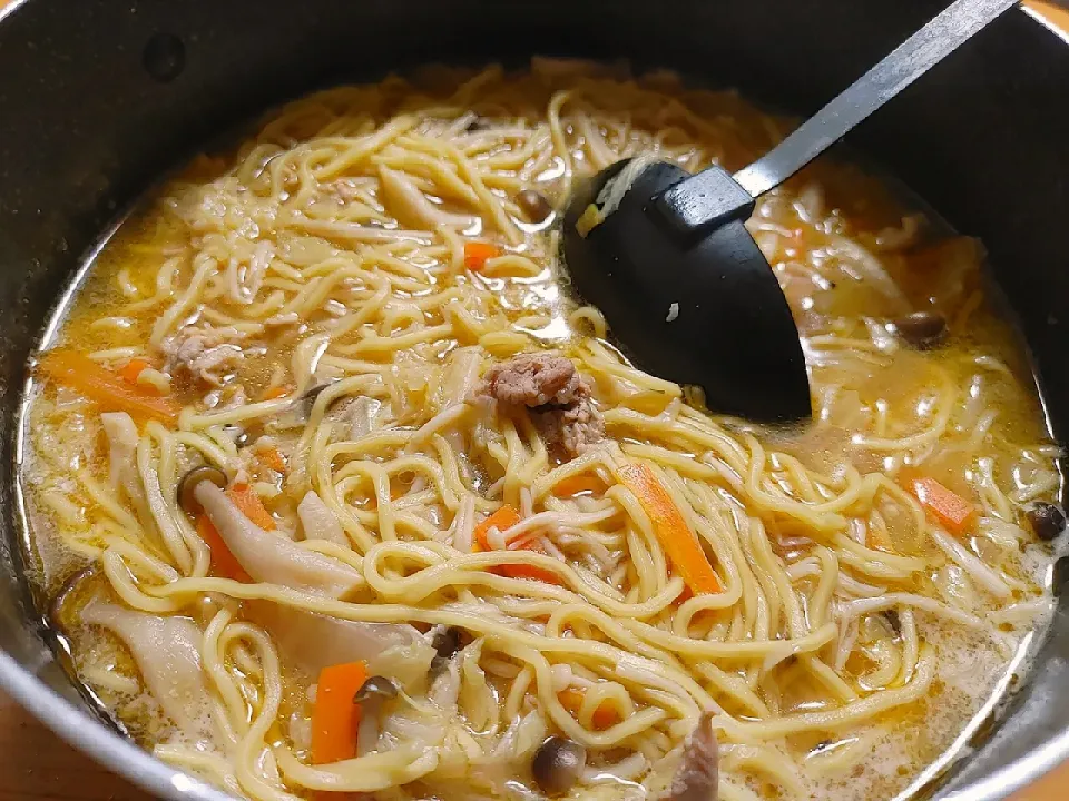 カレー鍋ラーメン(●´ω｀●)|おてんとさんさん