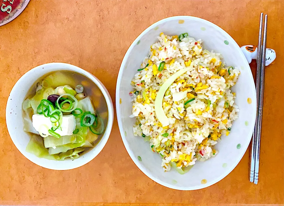 Simple dinner, fried rice and vegetables soup, itadakimasu|MI 「いどりす」さん