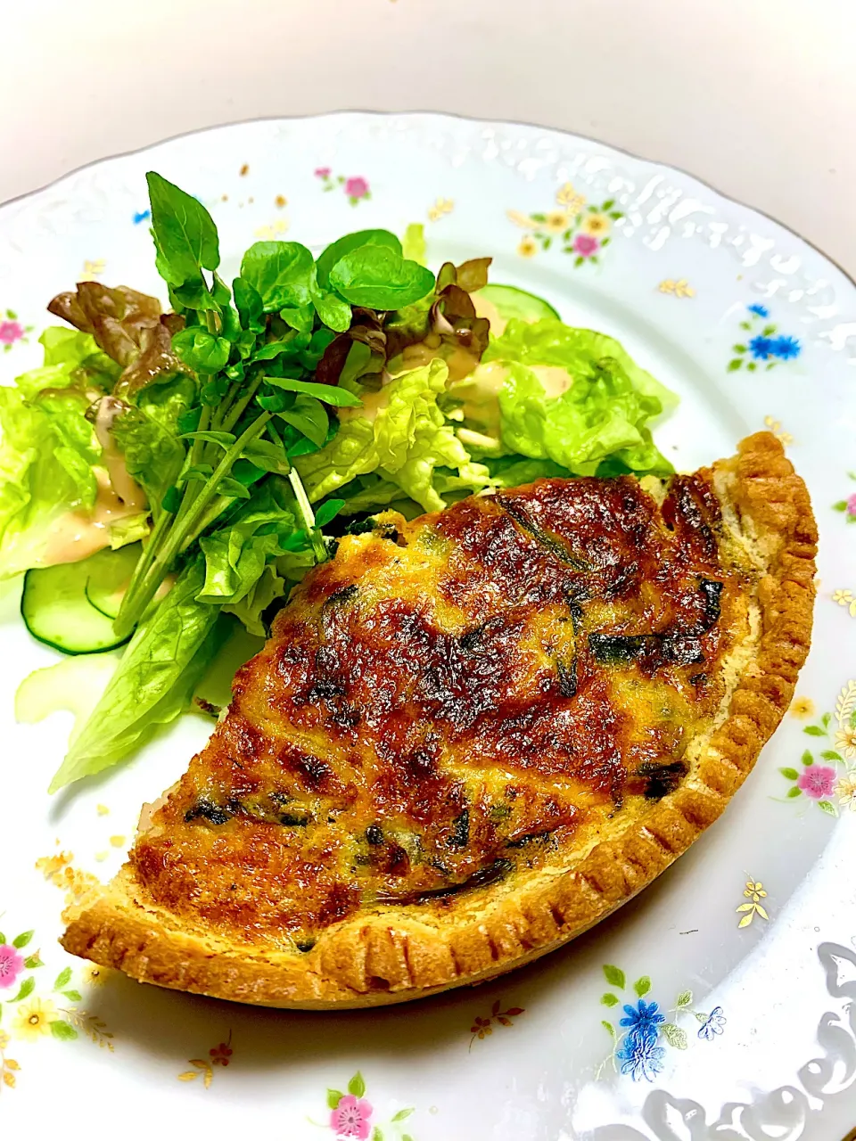 Snapdishの料理写真:Quiche Lorraine|gonbenさん