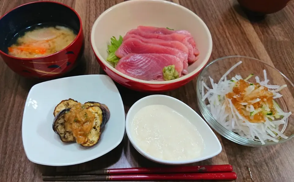 マグロの山かけ丼|ゆりちさん