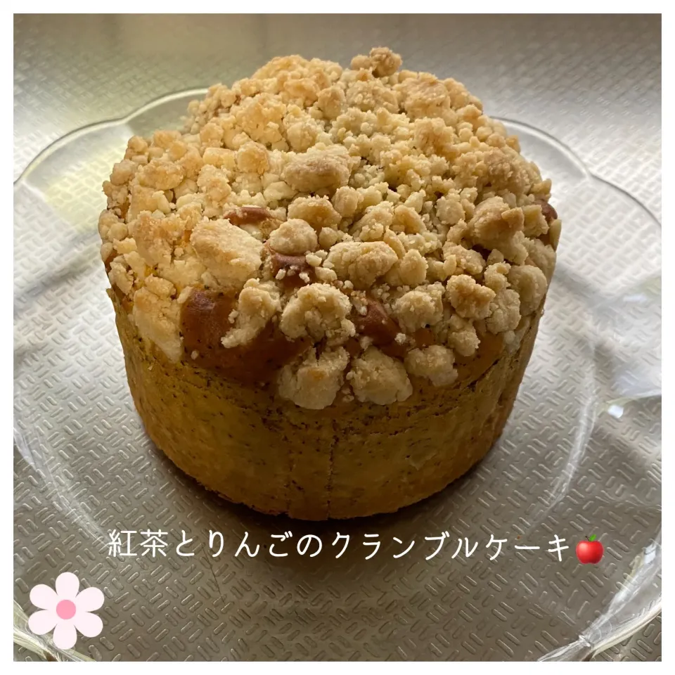 紅茶とりんごのクランブルケーキ🍎|いのっちさん