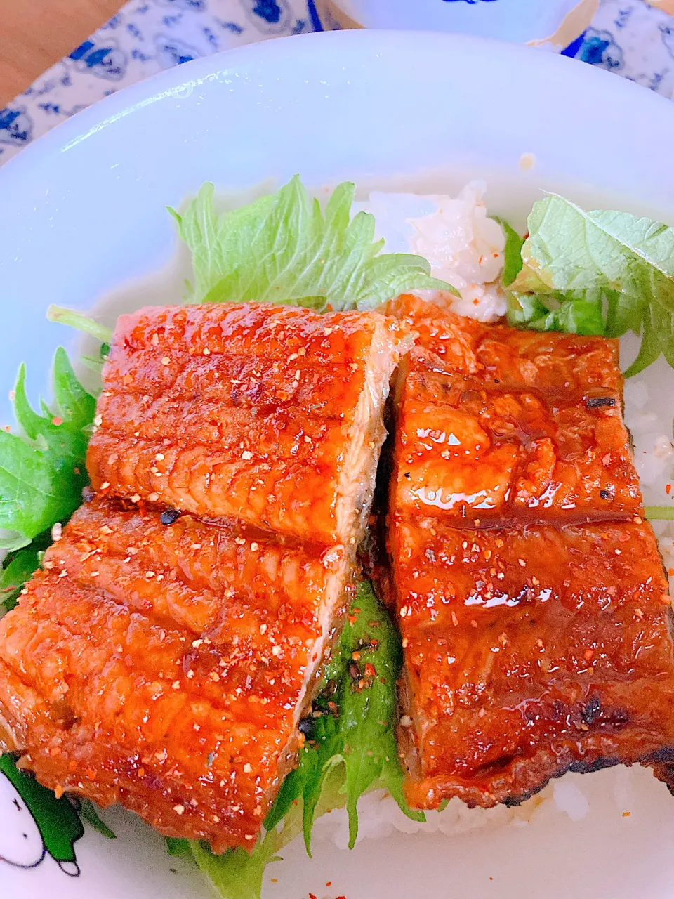 今日のお昼は一口鰻丼‎✧︎*。|Japanese  spiritsさん