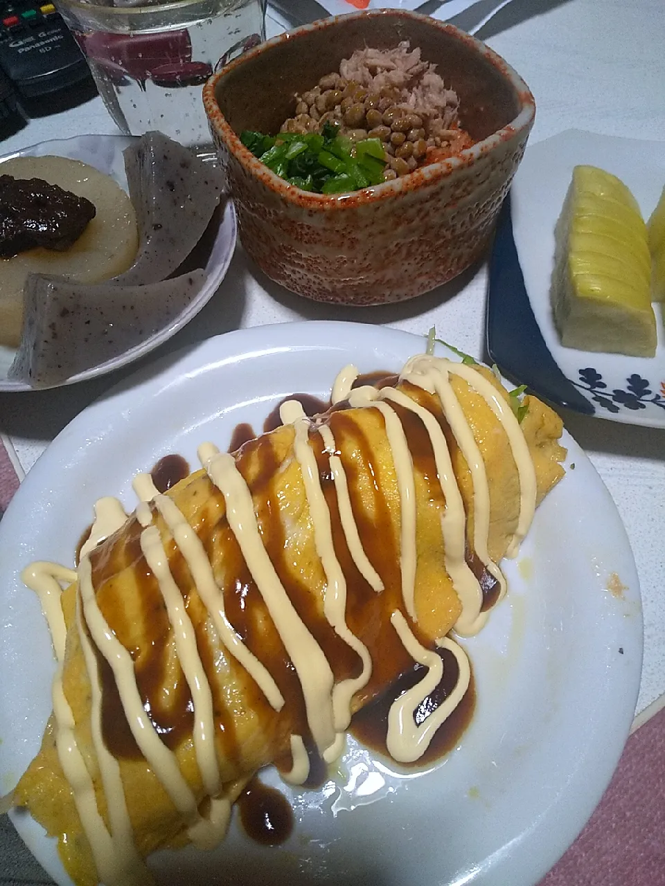 今日の晩御飯
※キャベツとチーズのとん平焼き風
※小松菜ツナ納豆キムチ
※大根とコンニャクの出汁煮
※大根の糠漬け
※焼酎ハイボール|れあMIXさん