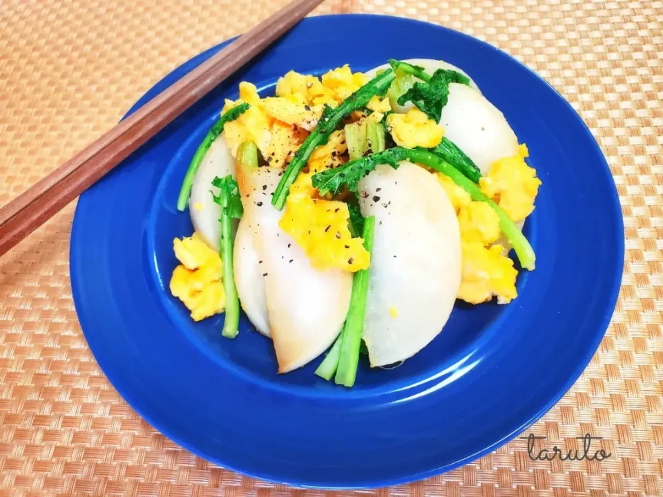 ごま油香る🍃✨
カブと炒り卵のささっと炒め😌🥢|taruto⭐️さん