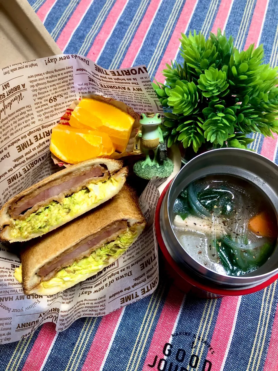 Snapdishの料理写真:本日の娘弁🥪🍲|chiezooさん