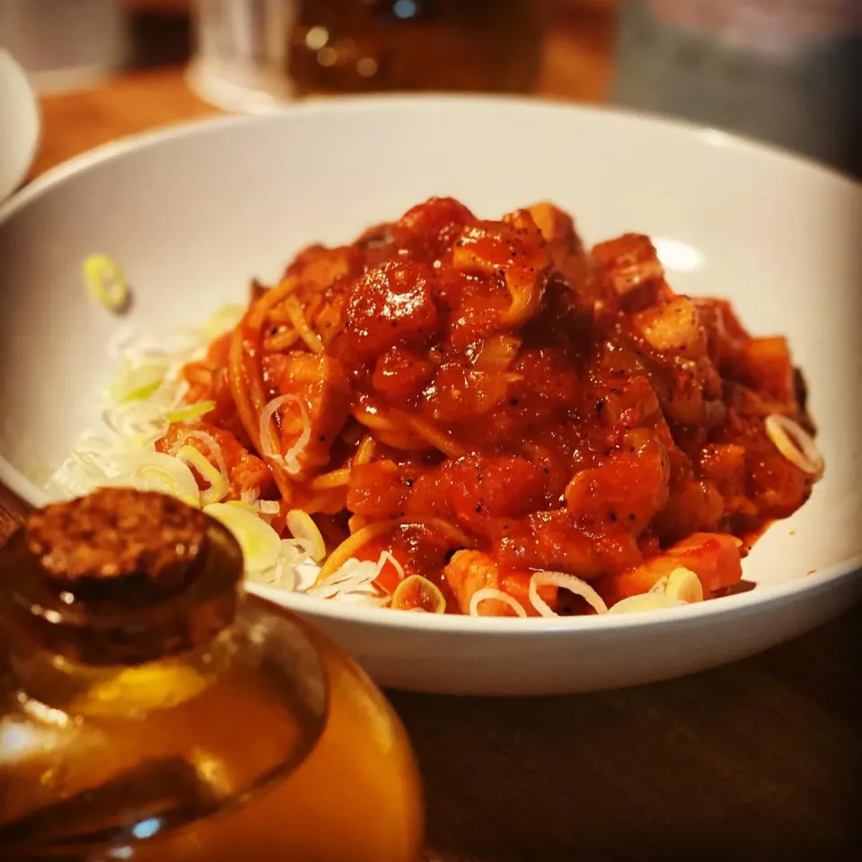 Smoked Pancetta & Mushroom In a Rich Garlic Tomato Sauce with Gluten Free Spaghetti #pasta #spaghetti #tomatosauce #chefemanuel|Emanuel Hayashiさん