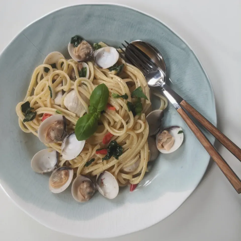 Snapdishの料理写真:Linguini Vongole|ecywrさん