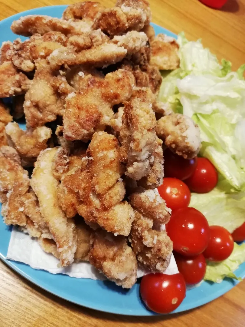 ででーんと大皿で、鶏のから揚げ|pigmegさん