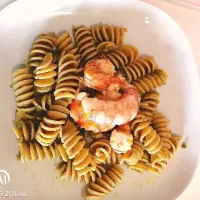 Big fusilli with pistachio pesto and prawns...italian food style...|Ivan4760さん