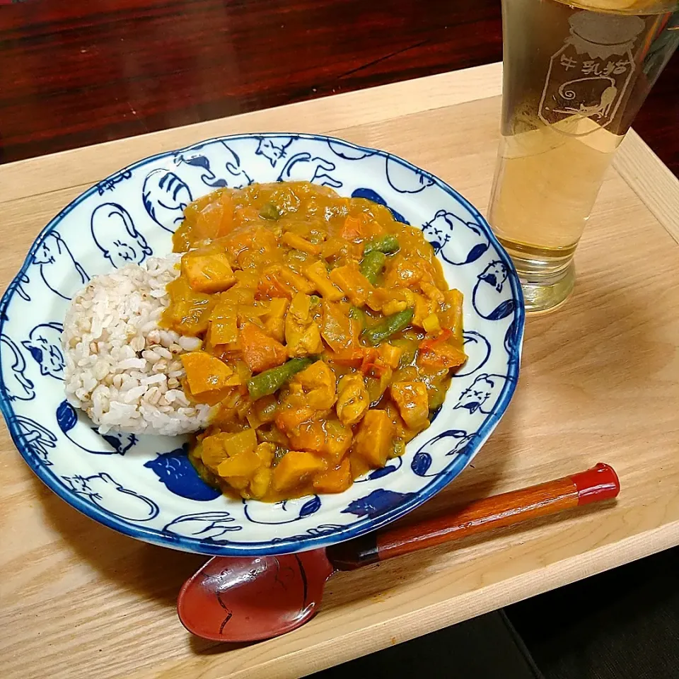 1月30日 お昼ごはん
･冷蔵庫にある残り物カレー|田舎暮らしごはんさん