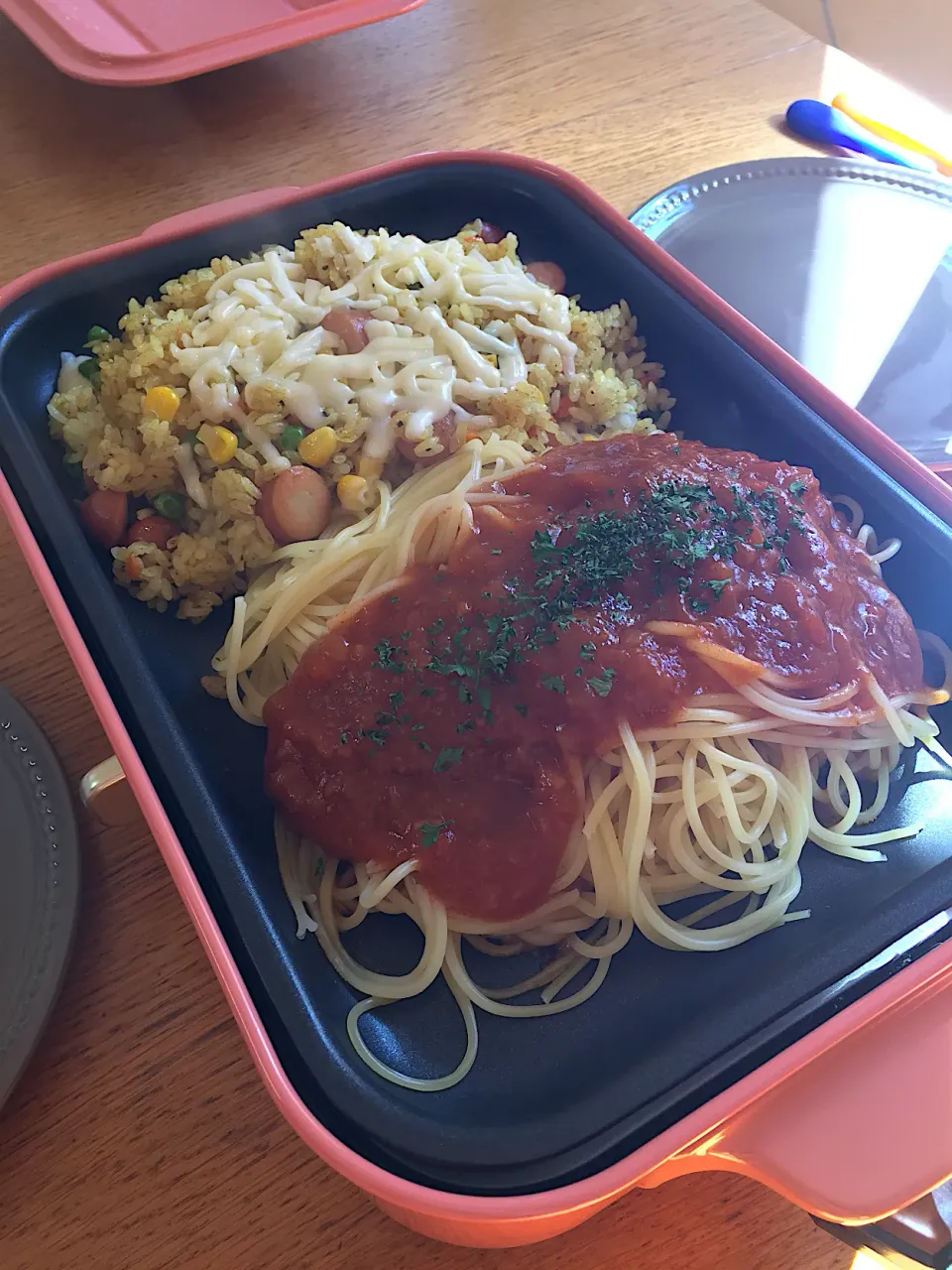 勝ち飯  ミートソースとカレーピラフチーズのせ|まつださんさん