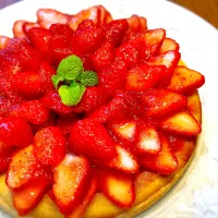 いちごのタルト🍓|ぴとさん