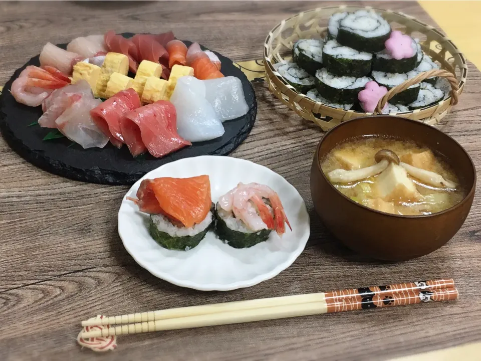 お好み乗せ寿司～夕飯|チムニーさん