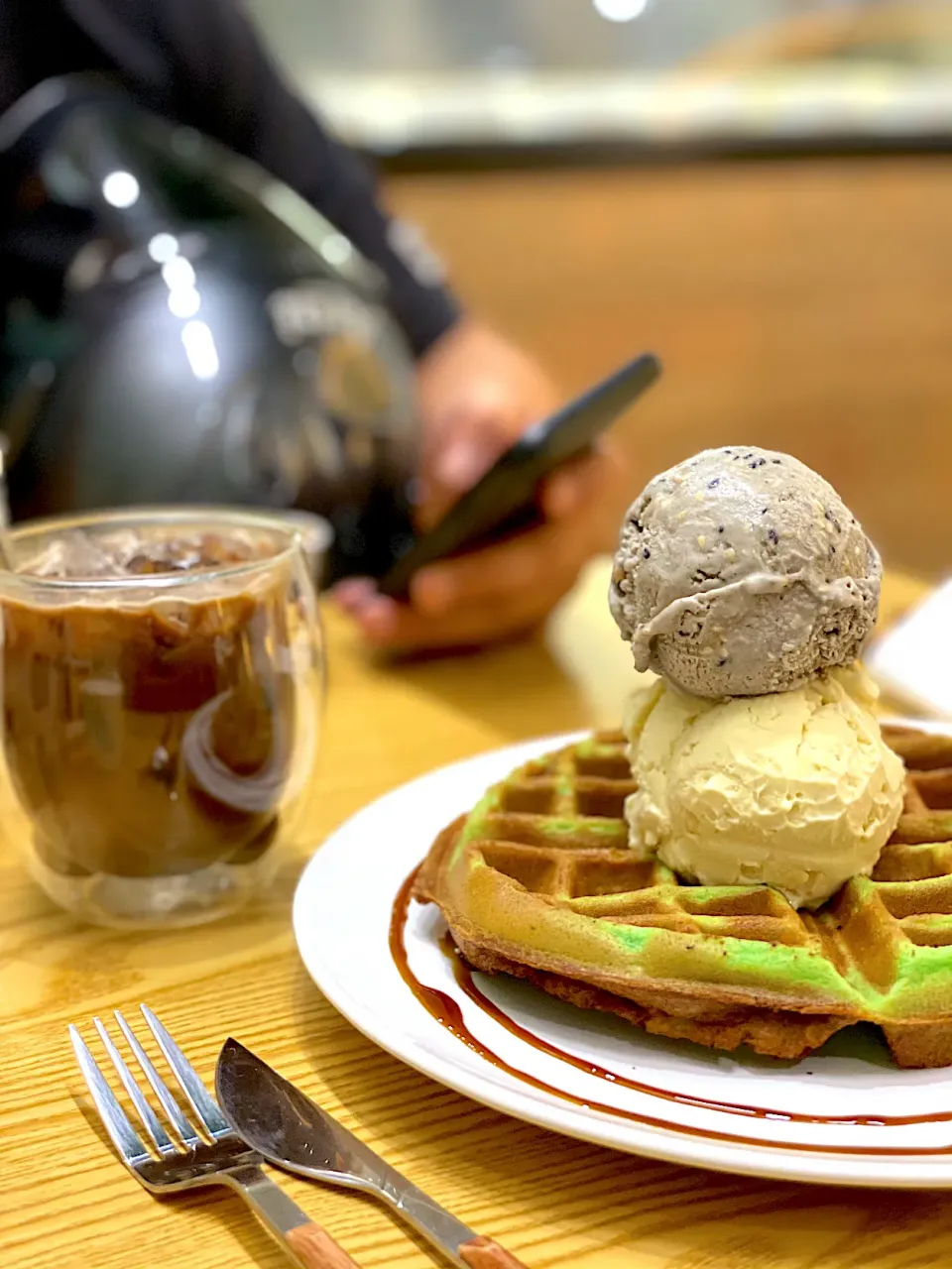 waffles ice cream|hweeyhさん