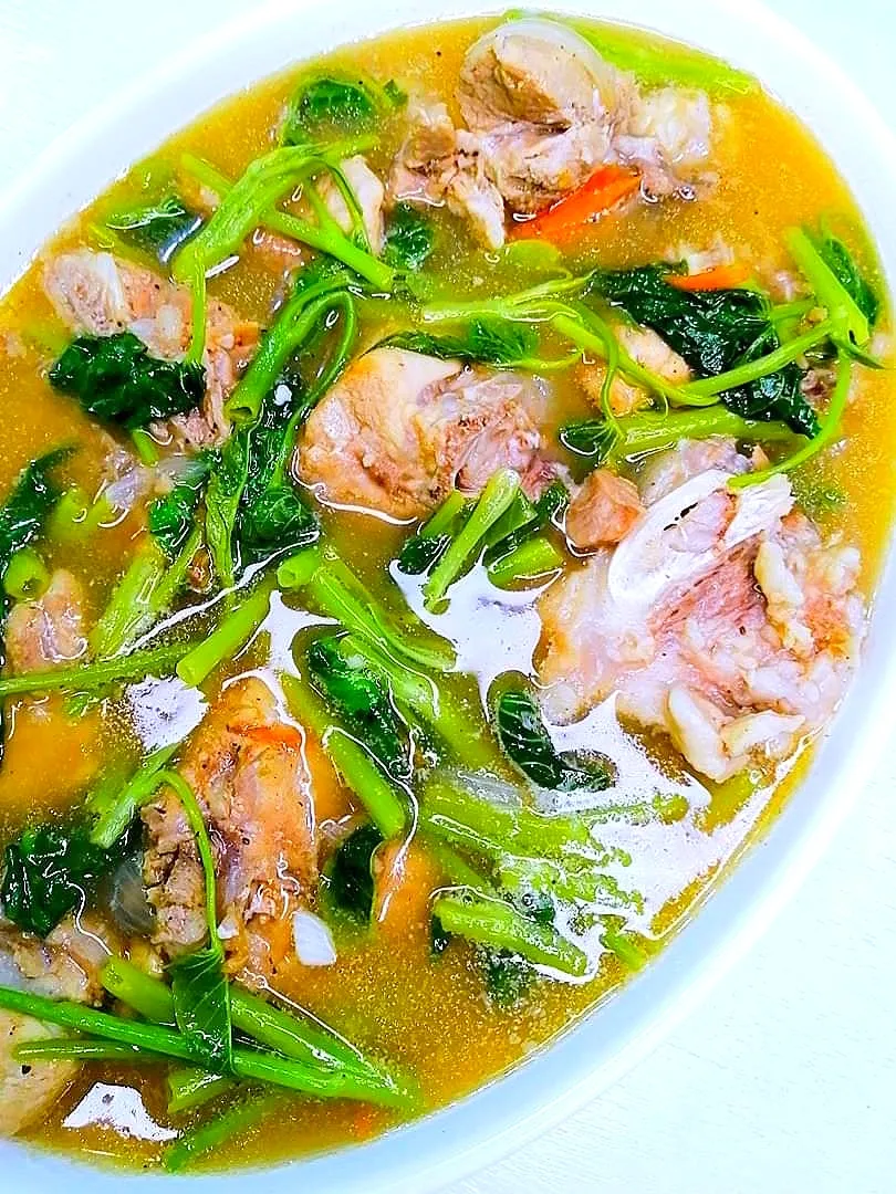 Pork sinigang|Fabula Curiosa Lynさん