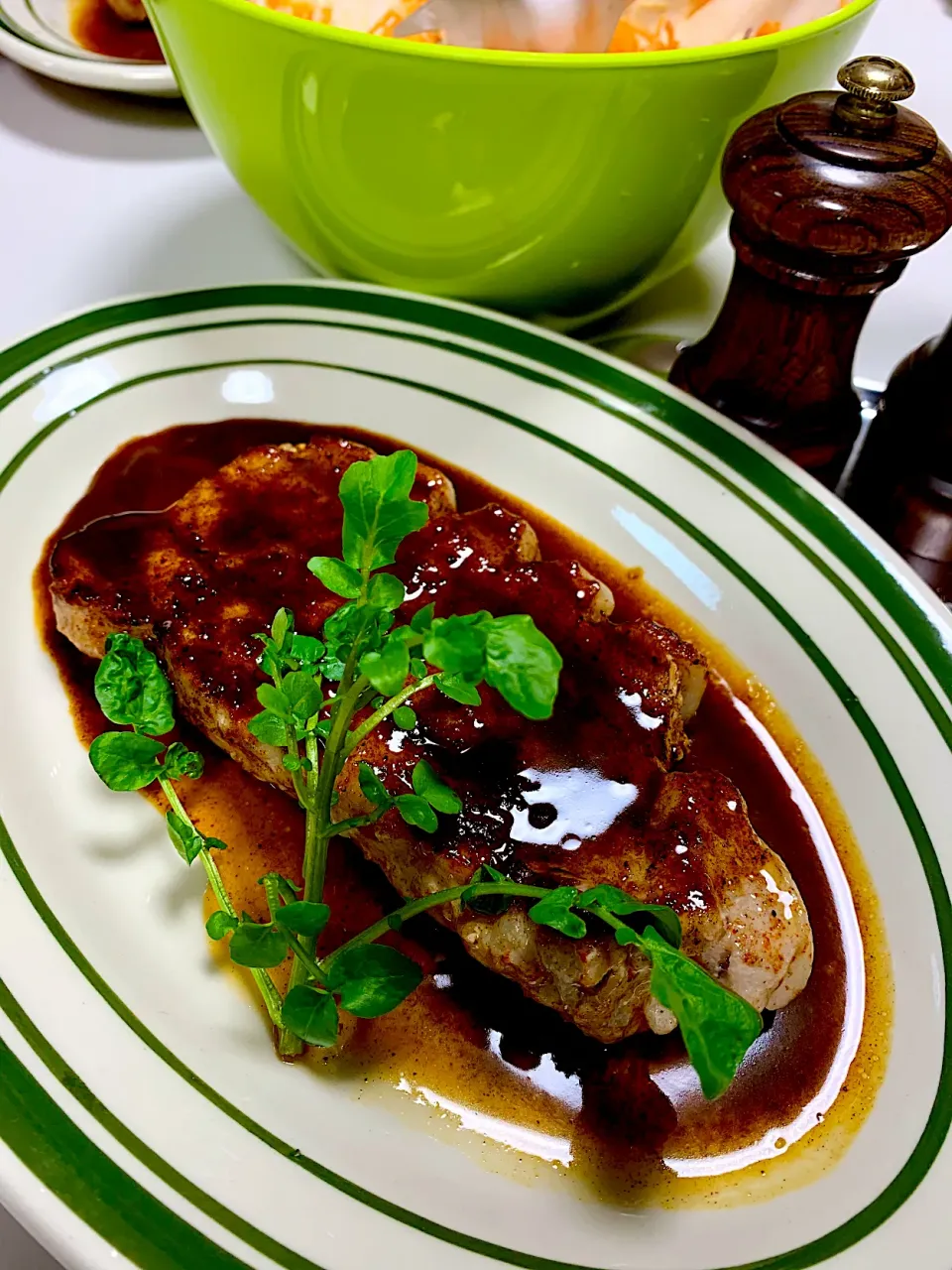 Apple Cider Pork Chops|gonbenさん