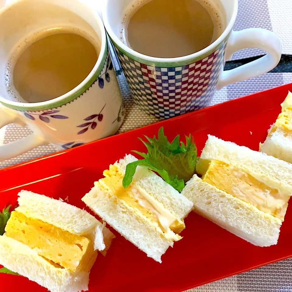 厚焼きタマゴサンド|シュトママさん