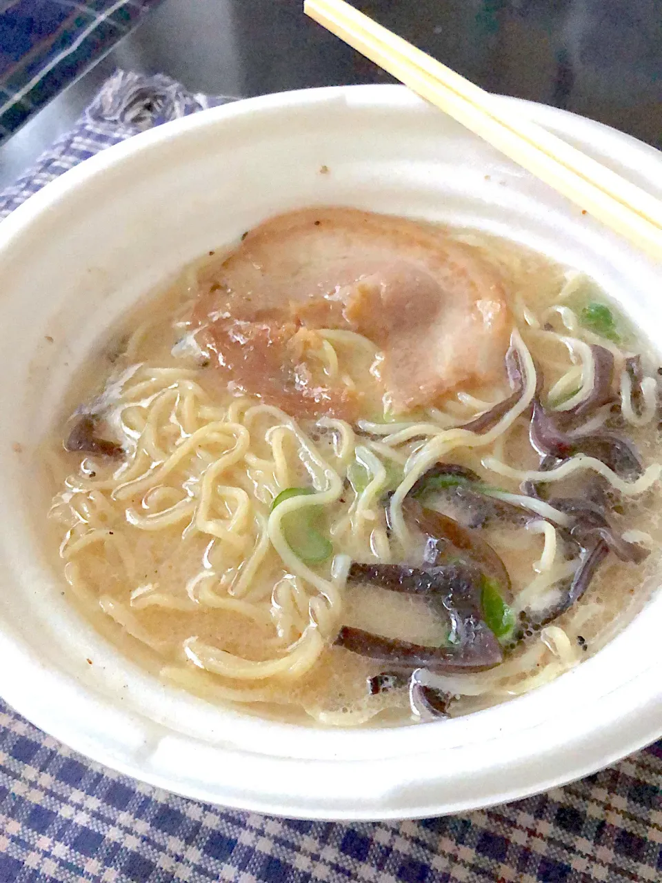 レンジでチンのラーメンです。|Daisuke Sakaiさん