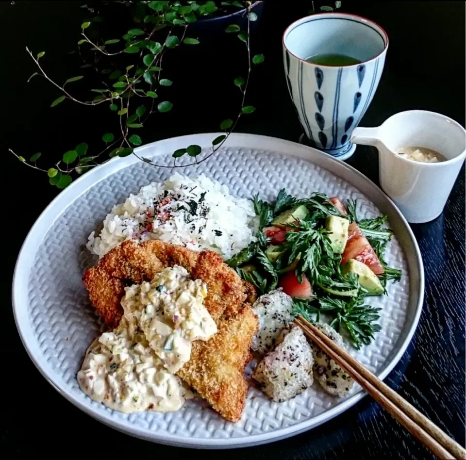 ささみに梅肉と青じそを挟んだ
チキンカツ☝|瑞さん