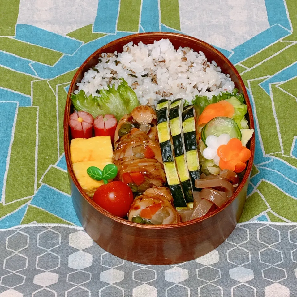 今日の旦那のお弁当は、照り焼きチキン野菜巻き弁当です^ ^|ヤマネコさん