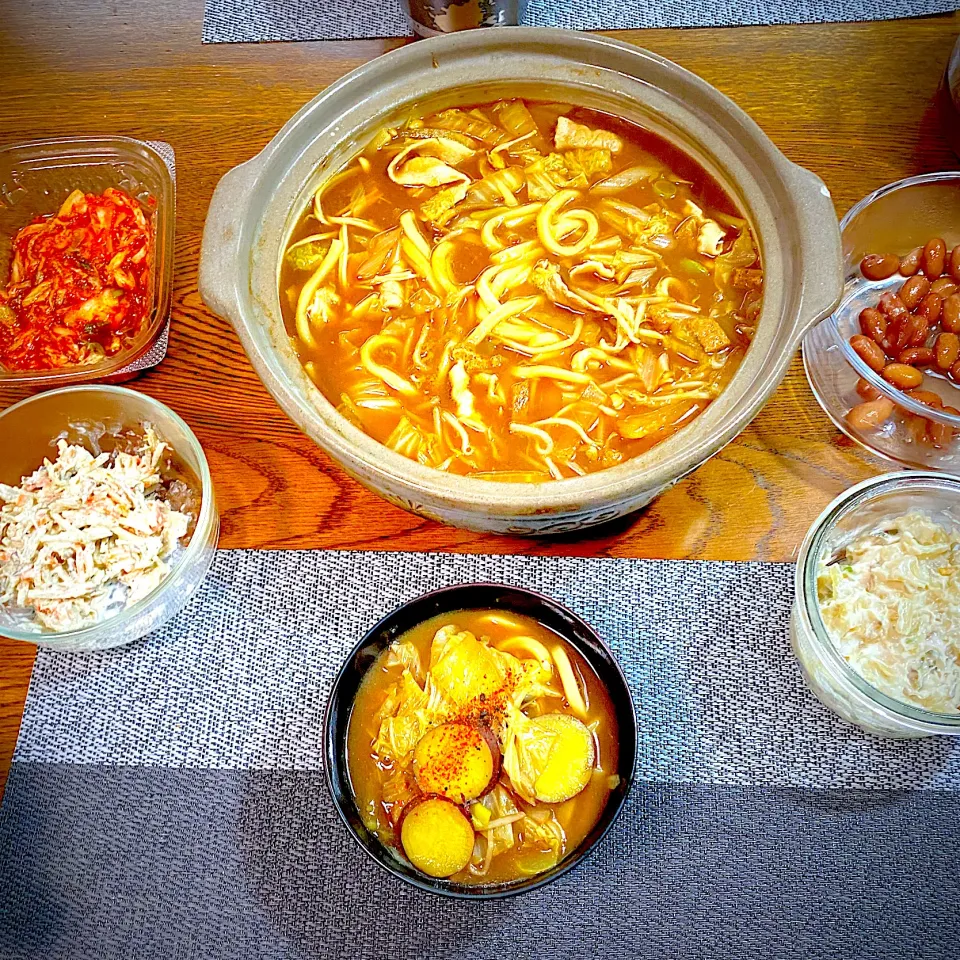 Snapdishの料理写真:味噌煮込みうどん|yakinasuさん