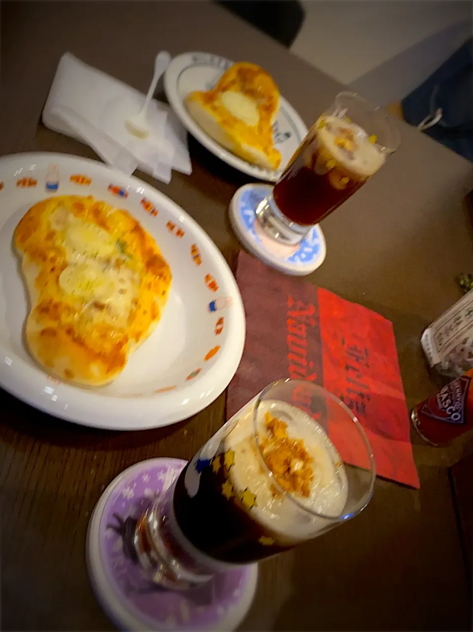 ナンカレーピザ🍕　ダルゴナコーヒー🍹カルメラトッピング|ch＊K*∀o(^^*)♪さん