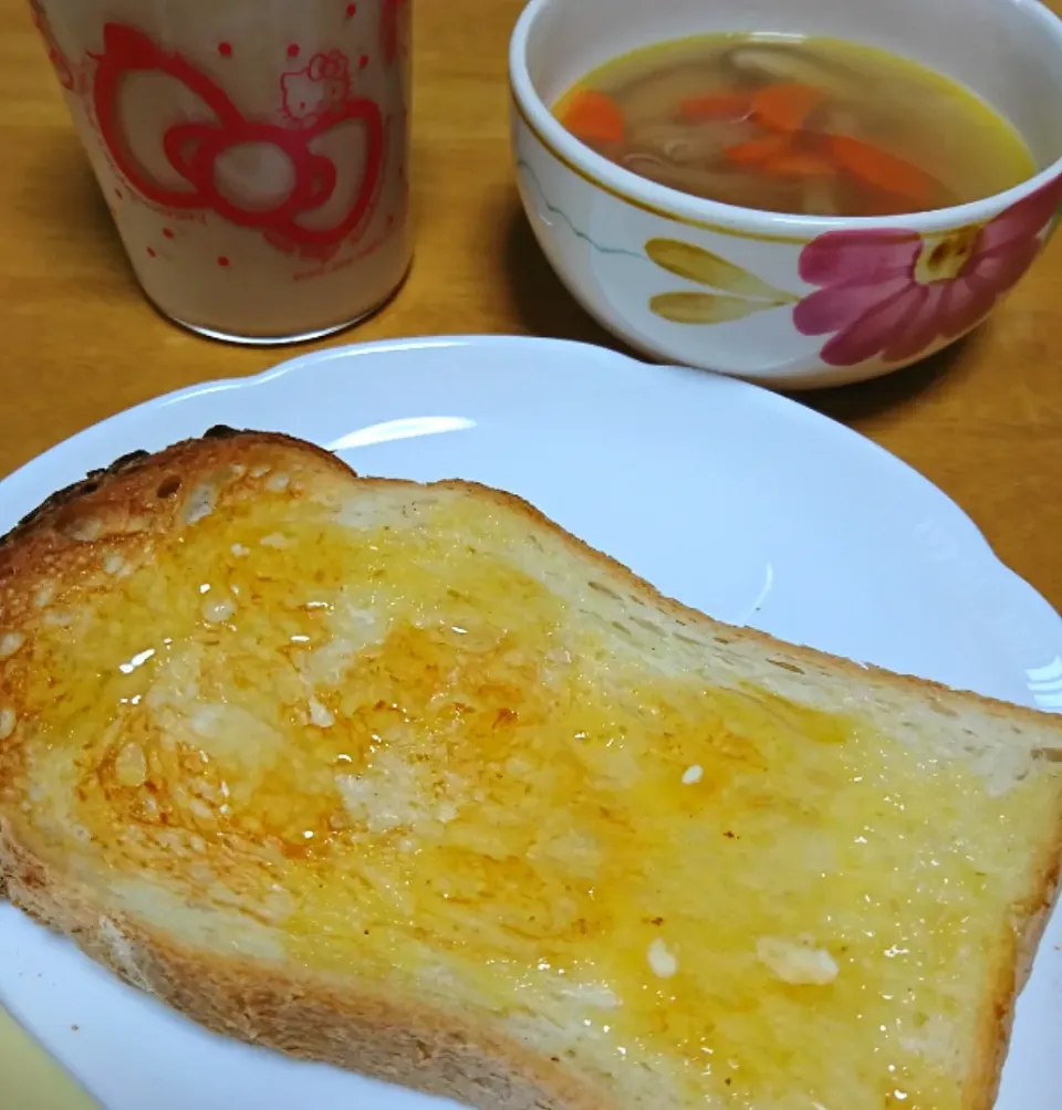 朝食🍞🌄|しまだ ちえこさん