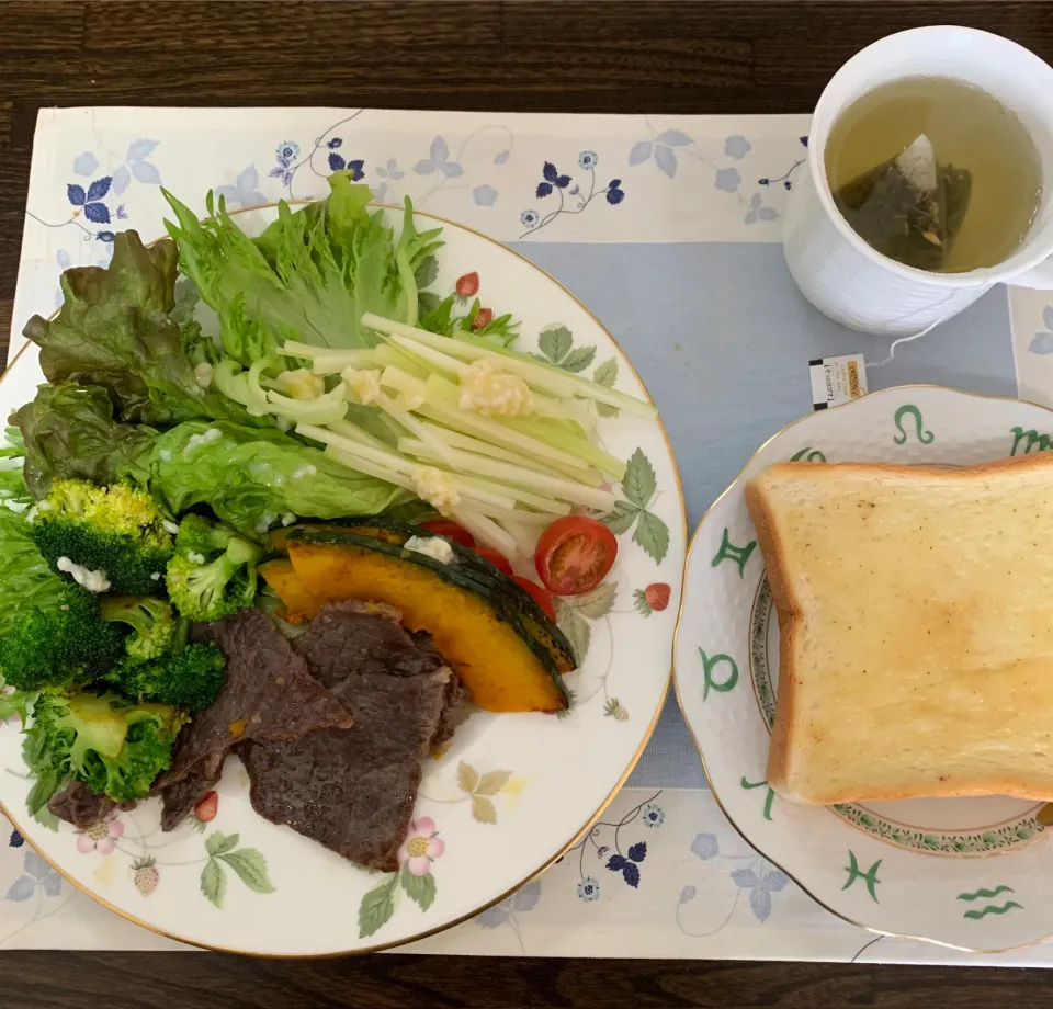 朝兼お昼兼のご飯‼️|tamemitiさん