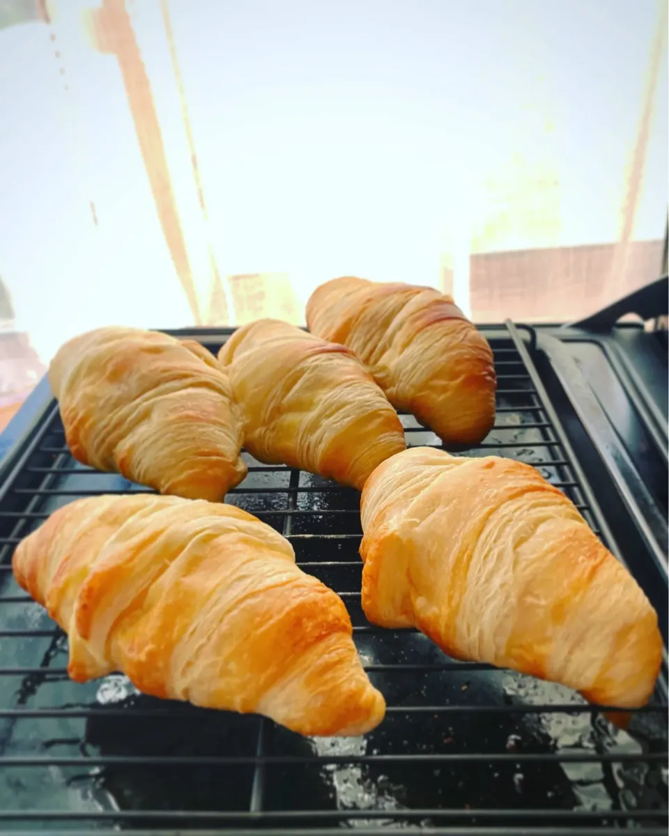 焼きたてクロワッサン🥐|すずさん