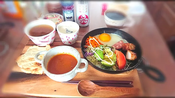 Snapdishの料理写真:遅く起きた時の朝ごはん|なつさん