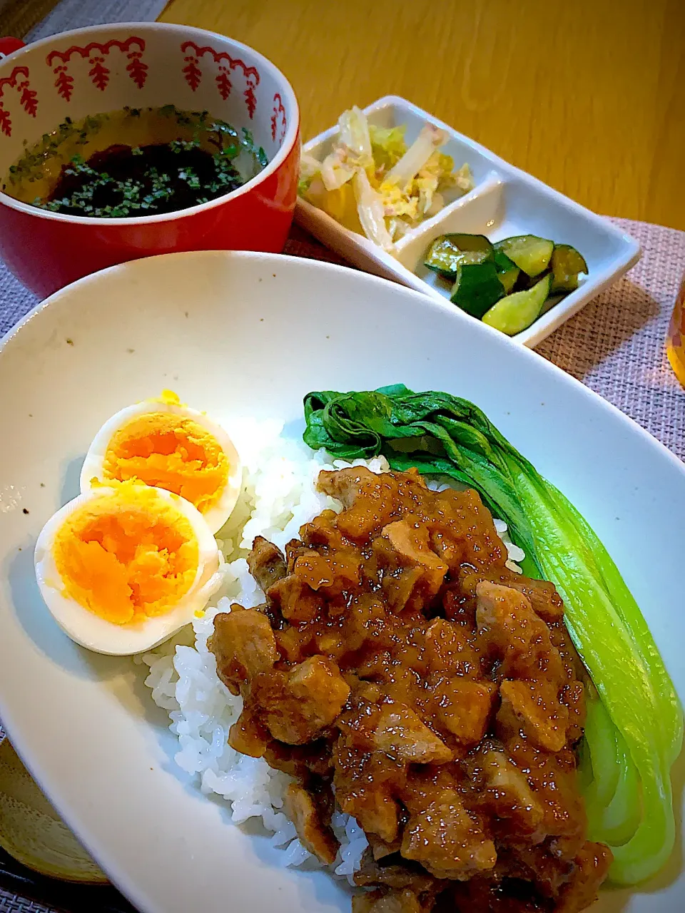 五香粉香る魯肉飯で晩御飯|Mikaさん