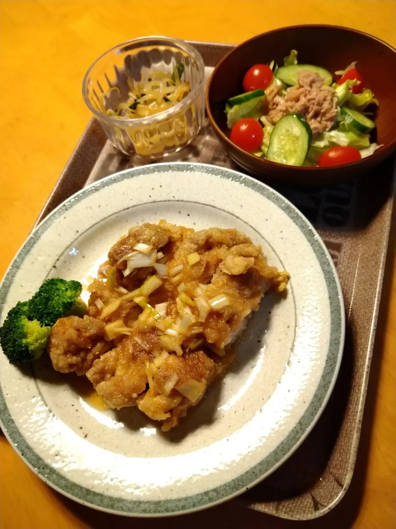 Snapdishの料理写真:油淋鶏定食|☆☆giyacchi☆☆さん