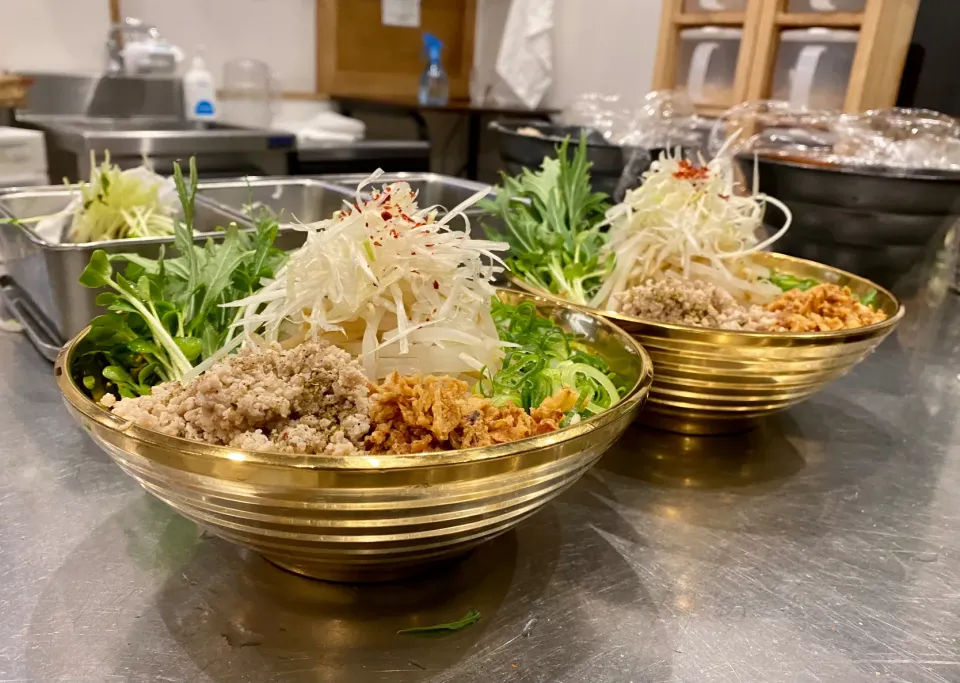 Snapdishの料理写真:汁なし担担麺 野菜トッピング|颯爽の遊び場さん