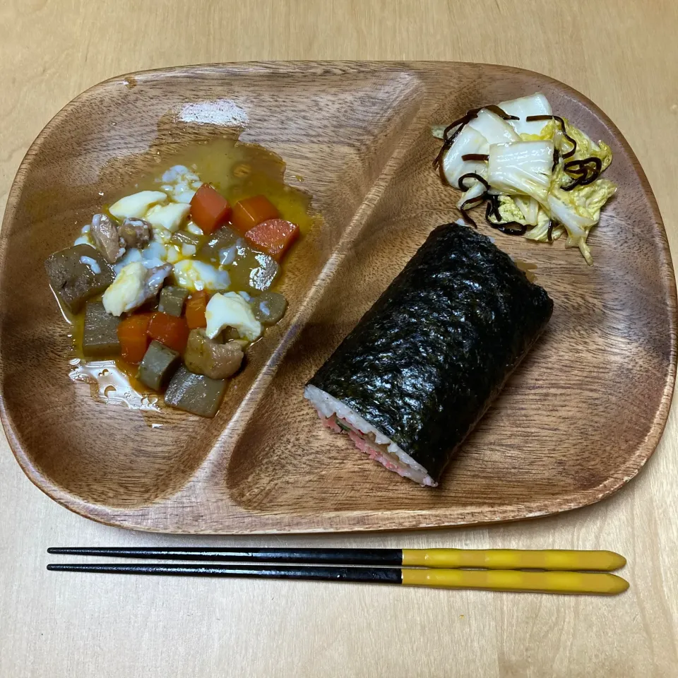 恵方巻き、鶏とごぼうの照り煮、白菜の昆布あえ|Rioさん