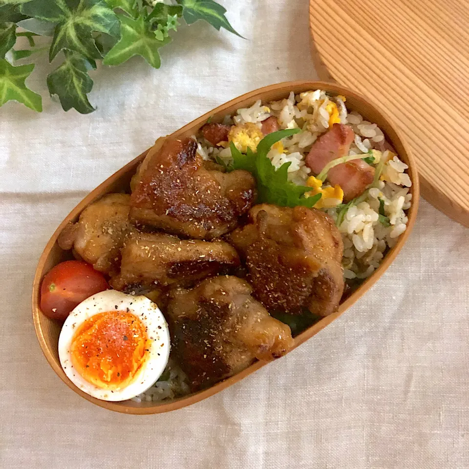 和風炒飯と鶏もも肉の山椒焼き弁当|あここさん