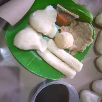 Snapdishの料理写真:paket pempek Ikan Tenggiri HOMEMADE 
#Dapor_pempek Cek Don

paket murce
pempek kapal selam kecil 2
pempek Lenjer 2
KULIT 1
pempek adaan bulat 1
@15K|DonaAnggrainiさん