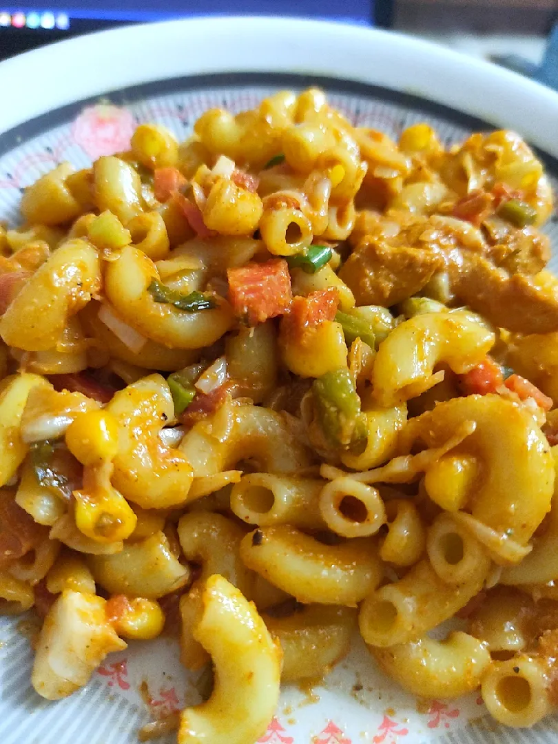 Snapdishの料理写真:Pasta|TJ Foodsさん