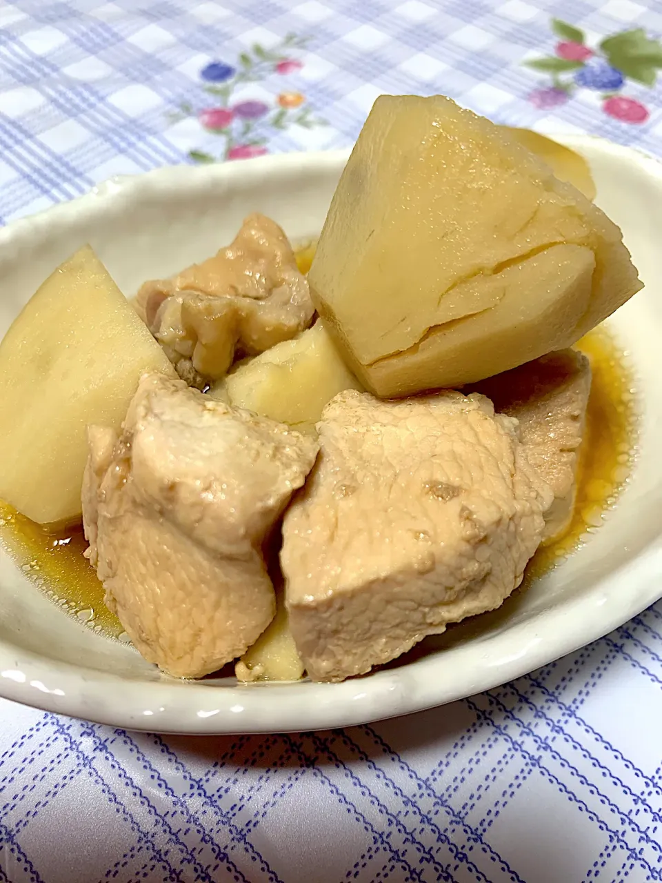 子頭と鶏胸肉の煮物|iguigupopさん