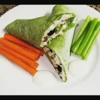 Cranberry Chicken Salad Wrap|Kedraさん