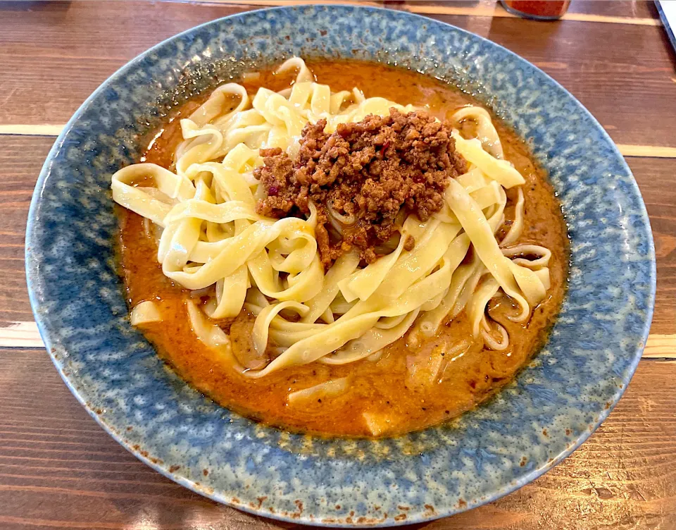 如水　汁無し野菜無し坦々麺|なお🅿️さん