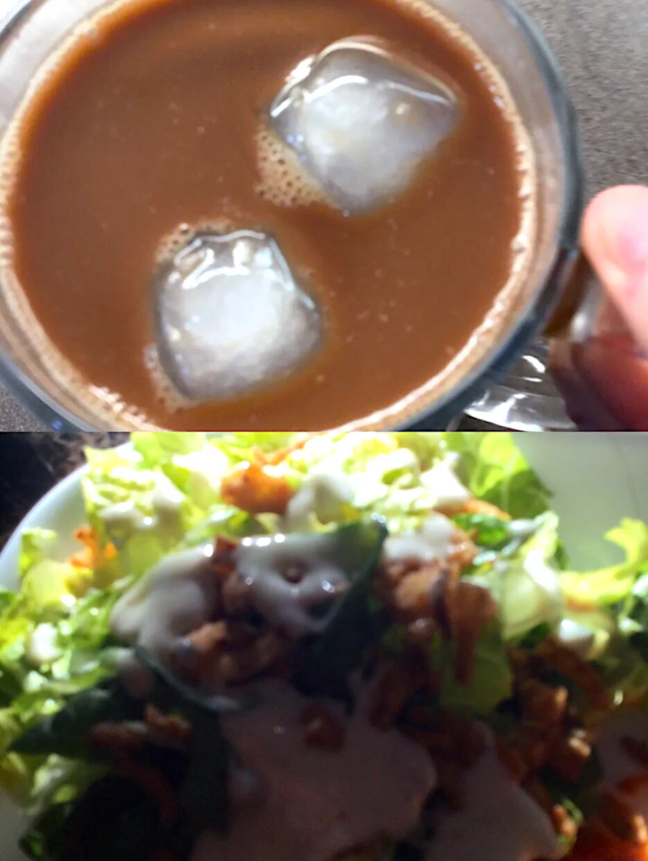 Dairy free iced mocha and a veggie salad|ninja kittyさん