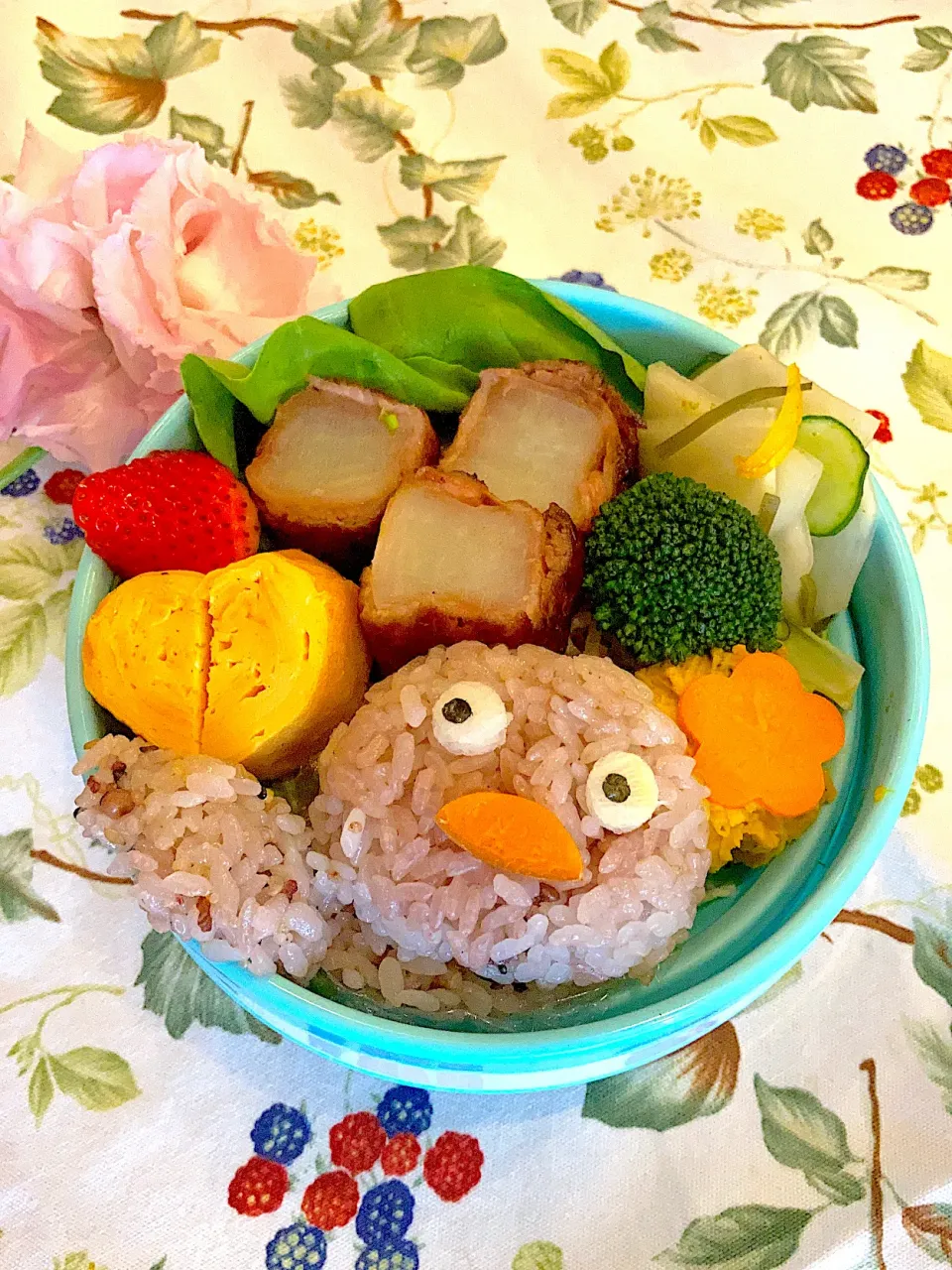 今日の私弁当🐦ホラー弁当生まれました|いづみさん